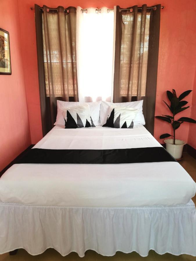 Agimats Crib Palawan Apartment Puerto Princesa Ngoại thất bức ảnh