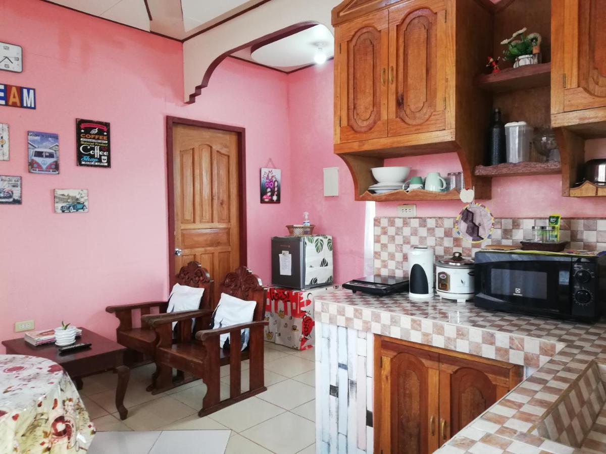 Agimats Crib Palawan Apartment Puerto Princesa Ngoại thất bức ảnh